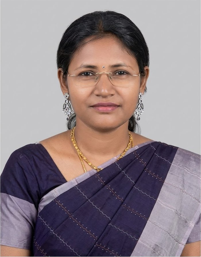 Dr. Gayatri